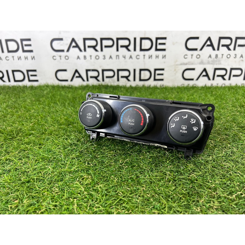 Блок управления климат-контролем (электрика / блок управления) Jeep Compass MK49 2014 2.4 55111278ae