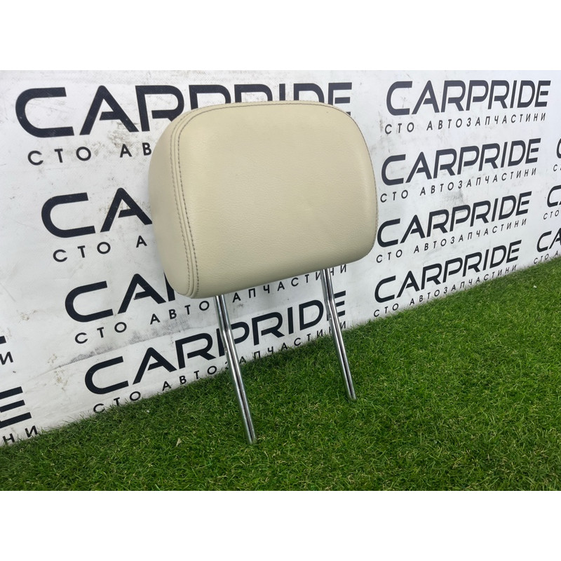 Подголовник (салон) Volkswagen Touareg NF 2012 3.6 CGRA 7P6881903KOFG