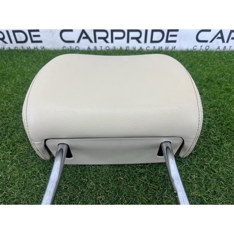 Подголовник (салон) Volkswagen Touareg NF 2012 3.6 CGRA 7P6881903KOFG