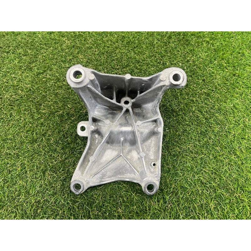 Кронштейн подушки двигателя (кронштейны двигателя) AUDI SQ5 FY 2018 3.0 CWGD 8W0199308R