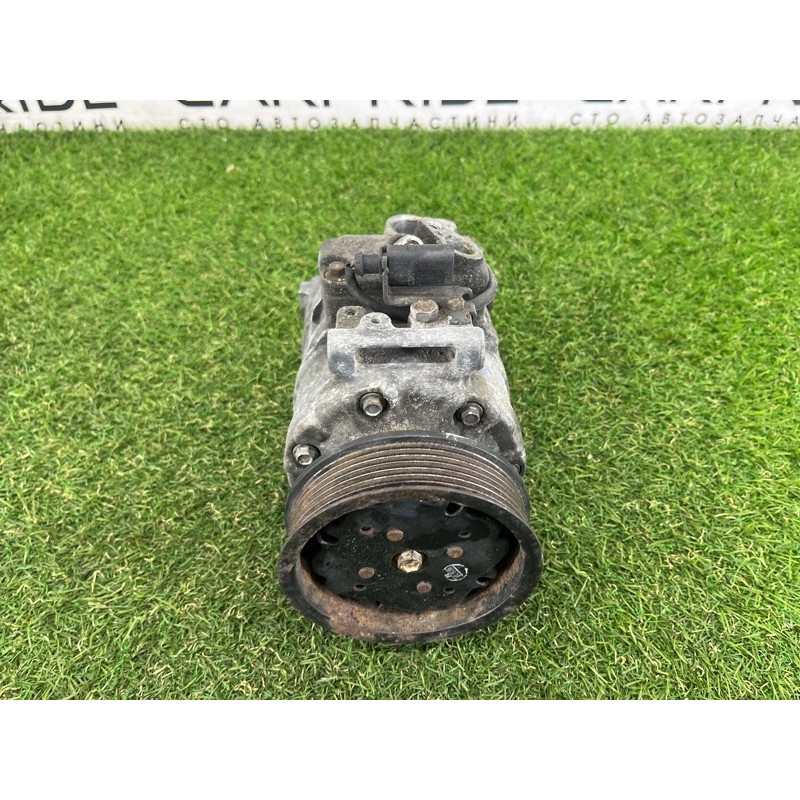 Компрессор кондиционера (отопление и кондиционирование) Volkswagen Touareg NF 2012 3.6 CGRA 7P0820803E