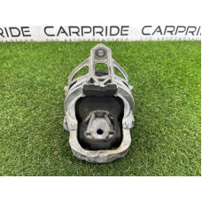 Подушка двигателя