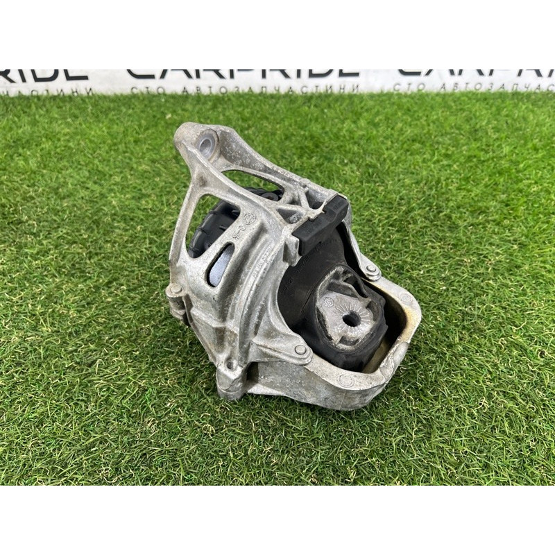 Подушка двигателя (двигатель и элементы) AUDI SQ5 FY 2018 3.0 CWGD 4M0199372FG