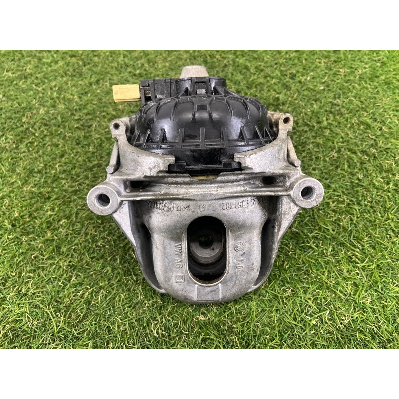 Подушка двигателя (двигатель и элементы) AUDI SQ5 FY 2018 3.0 CWGD 4M0199372FG