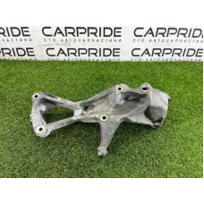 Кронштейн генератора