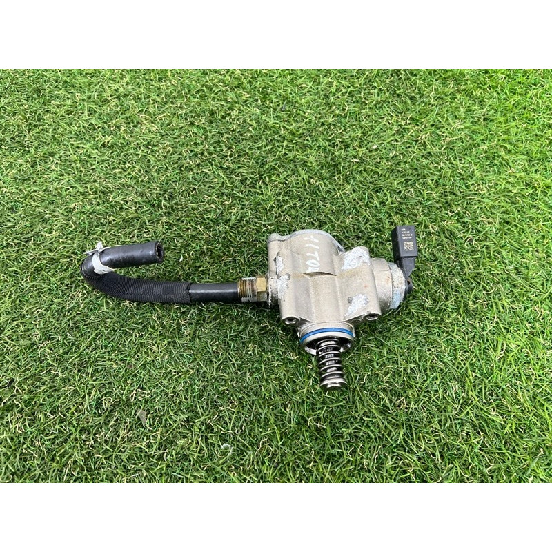 ТНВД (топливная система) Volkswagen Touareg NF 2013 3.6 03H127025N