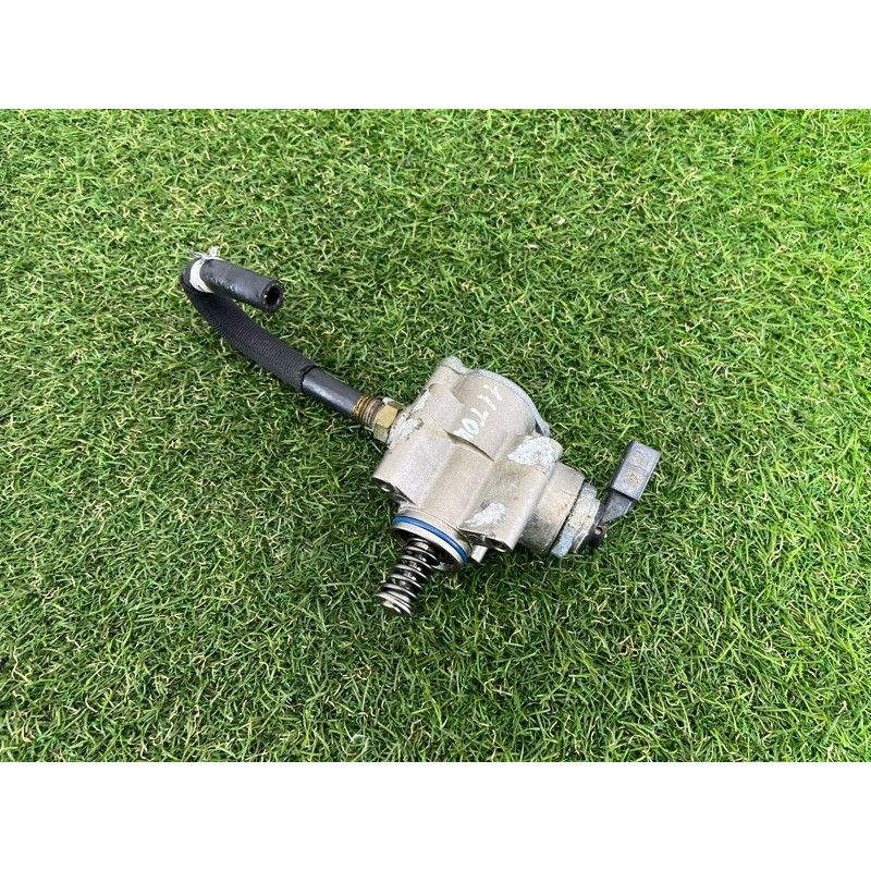 ТНВД (топливная система) Volkswagen Touareg NF 2013 3.6 03H127025N