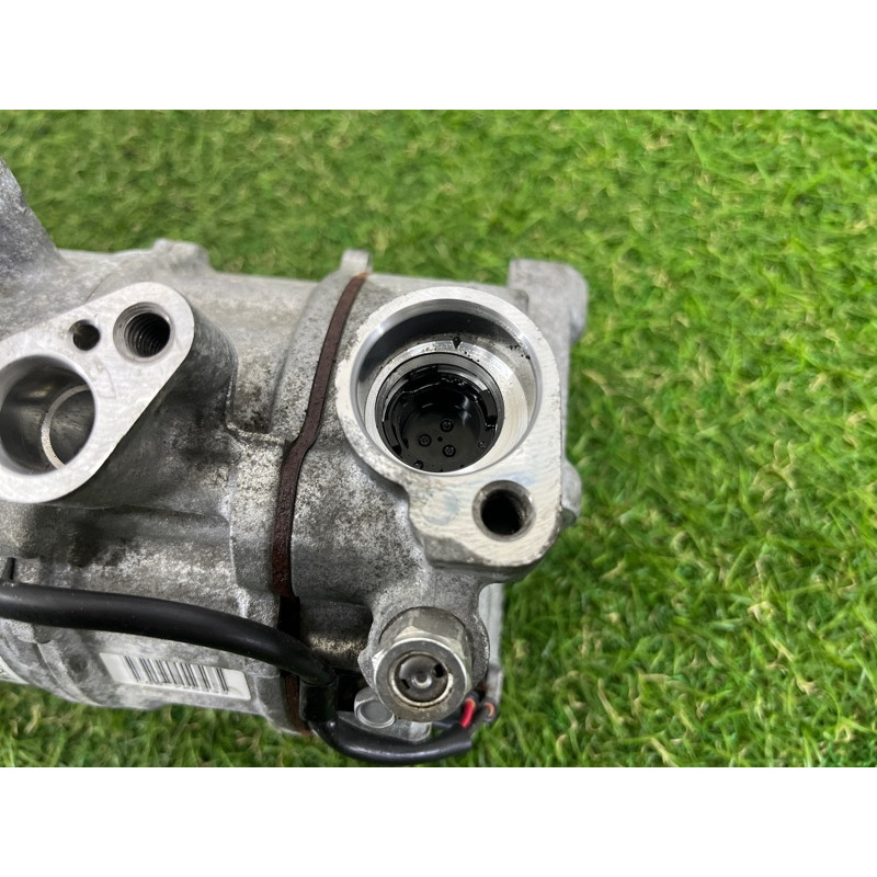 Компрессор кондиционера (отопление и кондиционирование) AUDI SQ5 FY 2018 3.0 CWGD 80A816803A