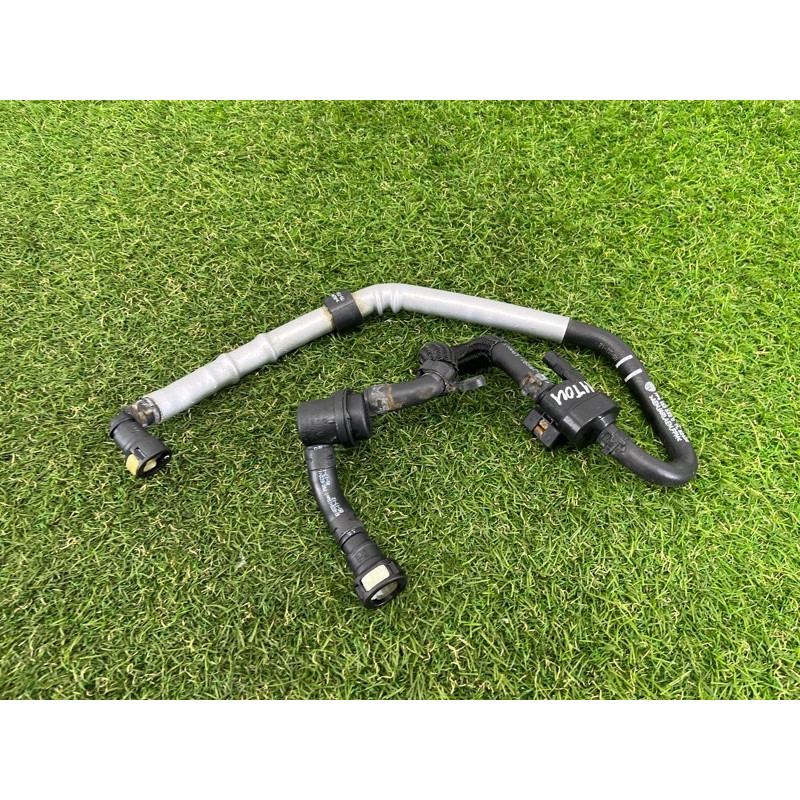 Клапан вентиляции топливного бака (топливная система) Volkswagen Touareg NF 2013 3.6 7P6133352C