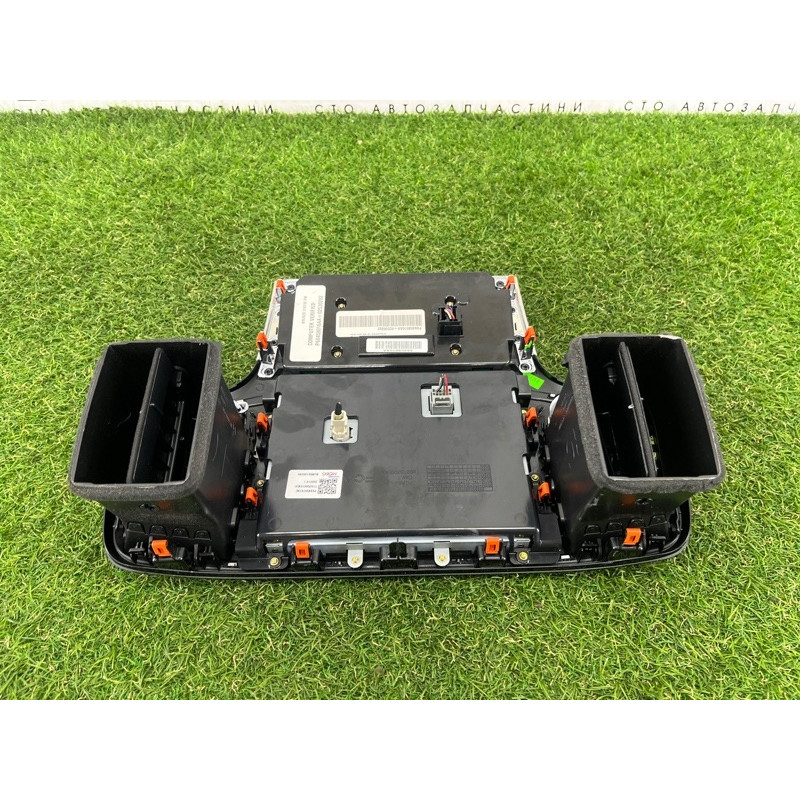 Монитор (электрика) Jeep Grand Cherokee WK2 2020 3.6 68456747AB