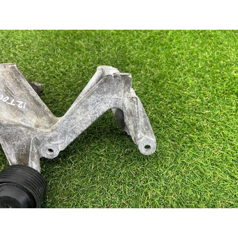 Кронштейн генератора (кронштейны двигателя) Volkswagen Touareg NF 2012 3.6 CGRA 03H260087E