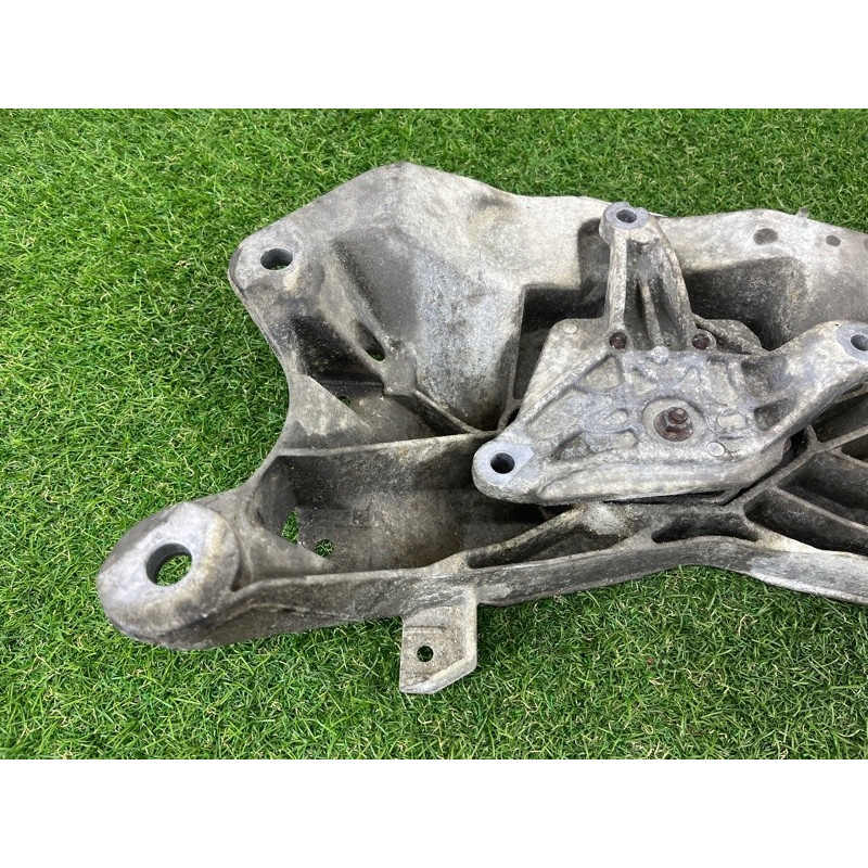 Кронштейн КПП (трансмиссия) AUDI A4 B8 2012 2.0 CAEB 4H0399263L