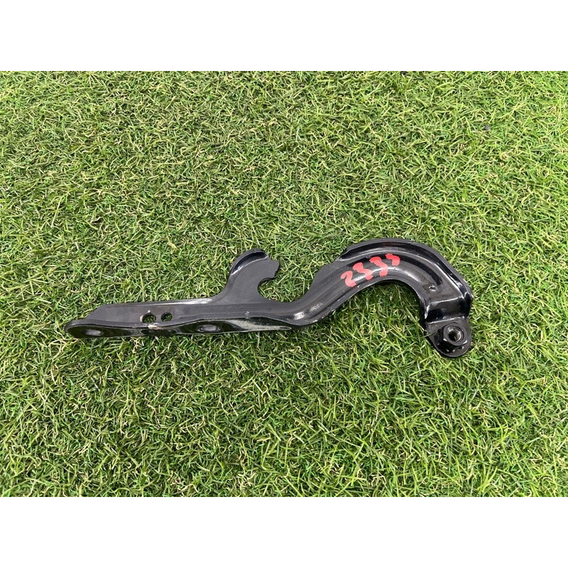 Петля капота (кузов і елементи) Jeep Grand Cherokee WK2 2017 55369563AE