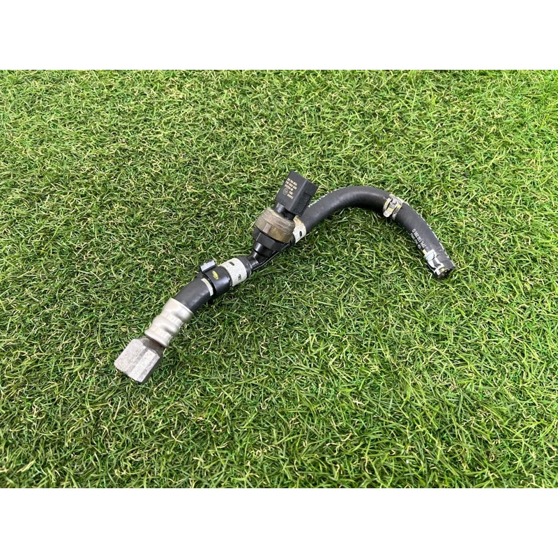 Шланг топливный (топливная система) Volkswagen Touareg NF 2012 3.6 CGRA 7P6130295D