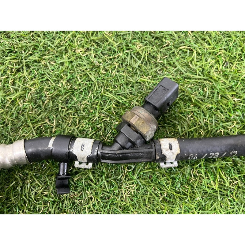 Шланг топливный (топливная система) Volkswagen Touareg NF 2012 3.6 CGRA 7P6130295D