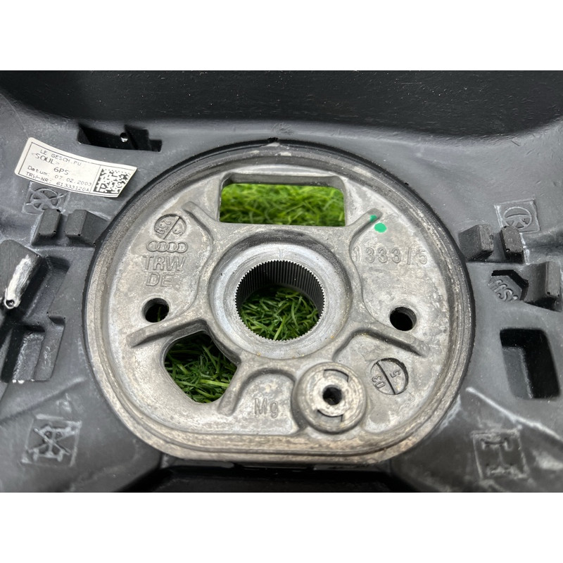 Руль (салон) AUDI A6 C5 2001 2.5 AKE 8e0000124