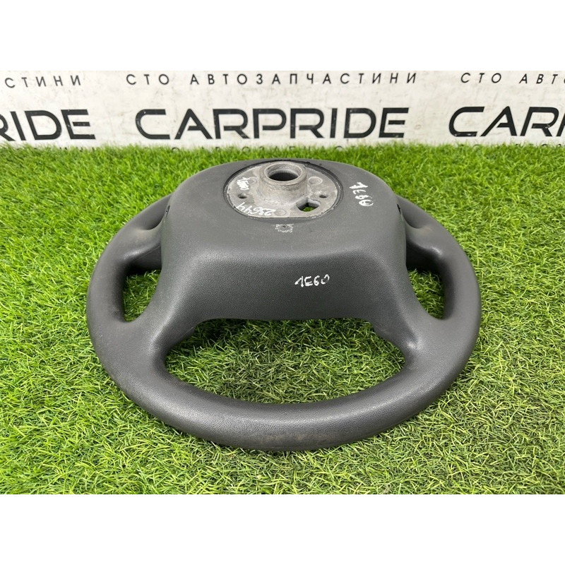 Руль (салон) AUDI A6 C5 2001 2.5 AKE 8e0000124