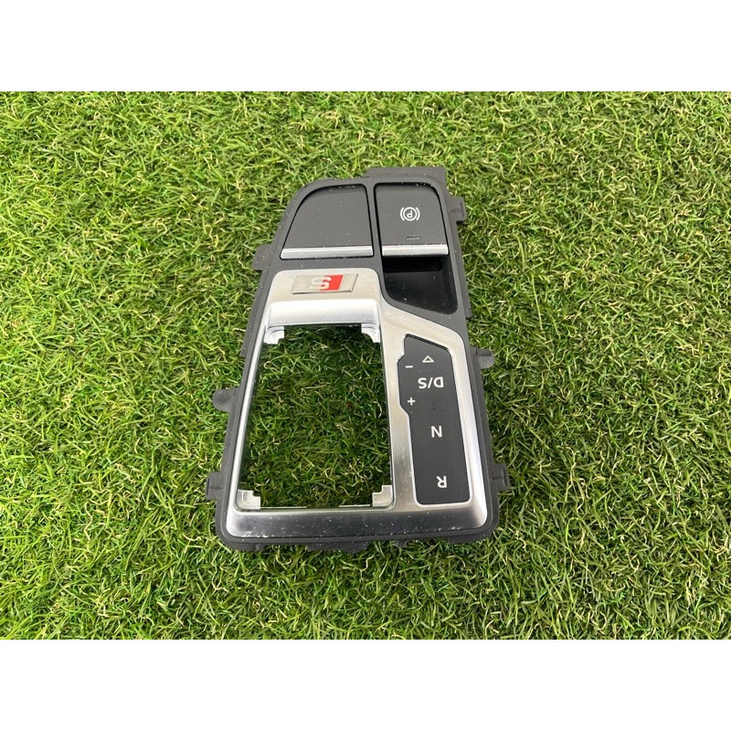 Рамка АКПП (салон) AUDI SQ5 FY 2018 3.0 CWGD 80B713111BESX