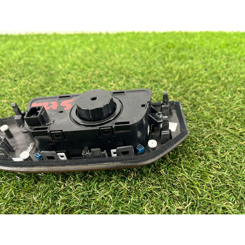 Декоративна накладка торпеди (салон) AUDI A5 F5 2020 2.0 CYMC 8W1853189AHIX5