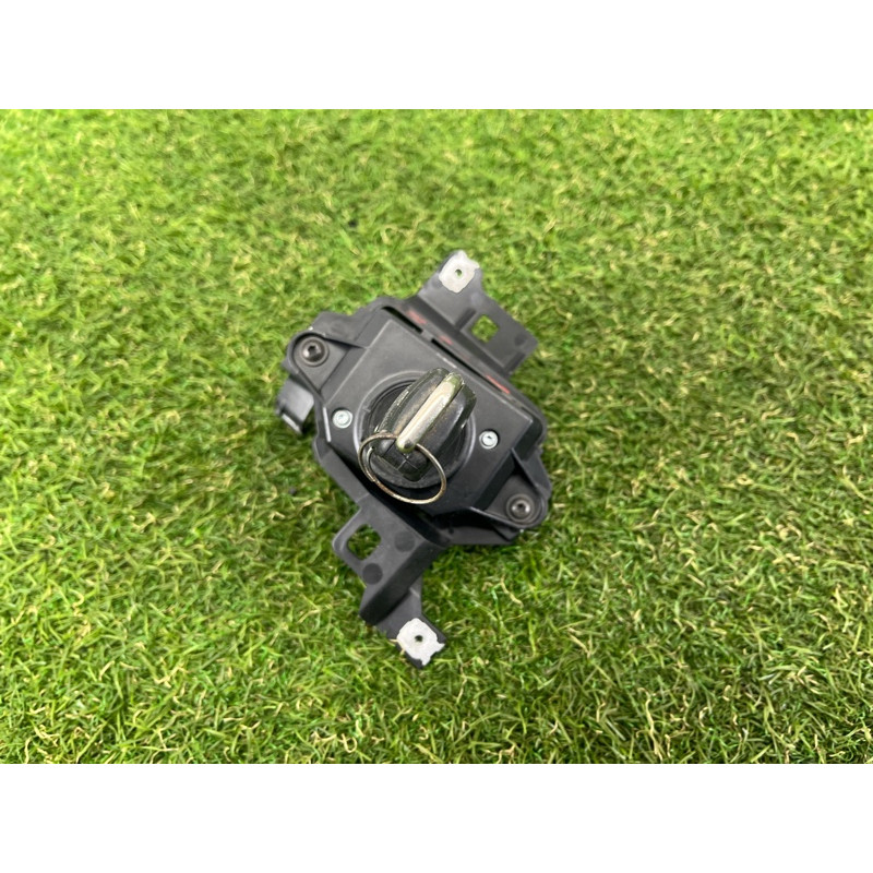 Замок зажигания (электрика) AUDI Q7 4L 2011 3.0 CATA 4F0910132L