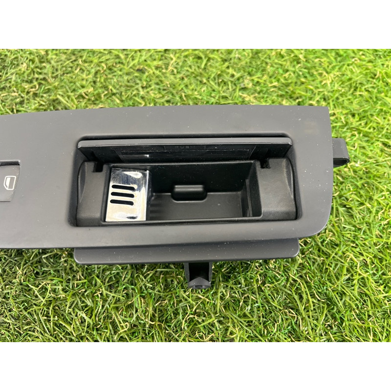 Пепельница (салон) AUDI Q7 4L 2011 3.0 CATA 4L0959522A6PS