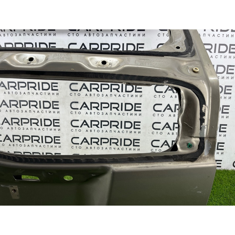 Крышка багажника (кузов и элементы) Toyota Prius NHW20 1.5 6700547160