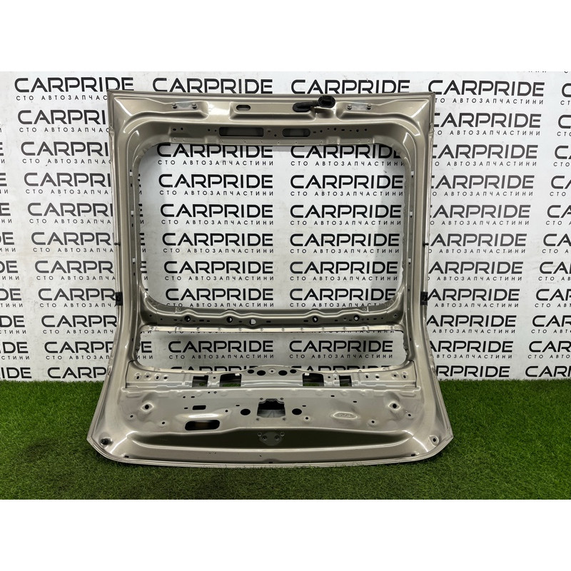 Крышка багажника (кузов и элементы) Toyota Prius NHW20 1.5 6700547160