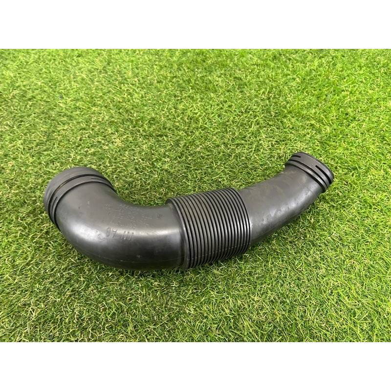 Патрубок повітряного фільтра (подача палива) AUDI Q7 4L 2011 3.0 CATA 7L6129627J