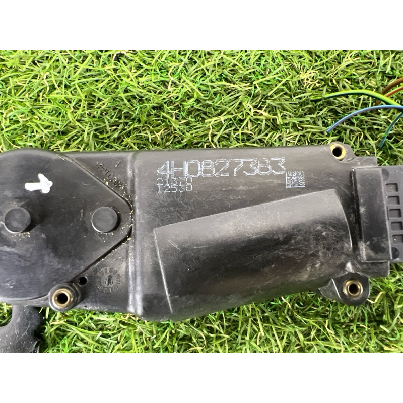 Ответная часть замка багажника (кузов и элементы) AUDI A8 D4 2011 4,2 4H0827383A