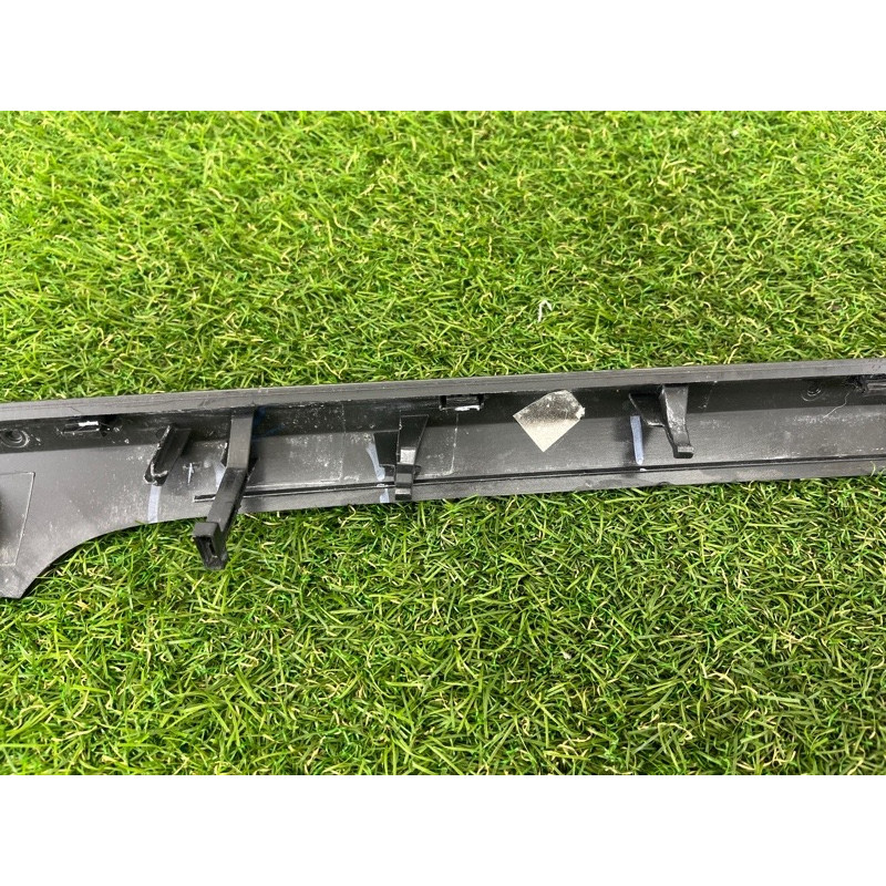 Декоративная накладка торпедо (салон) AUDI SQ5 FY 2018 3.0 CWGD 80B853190L7V7