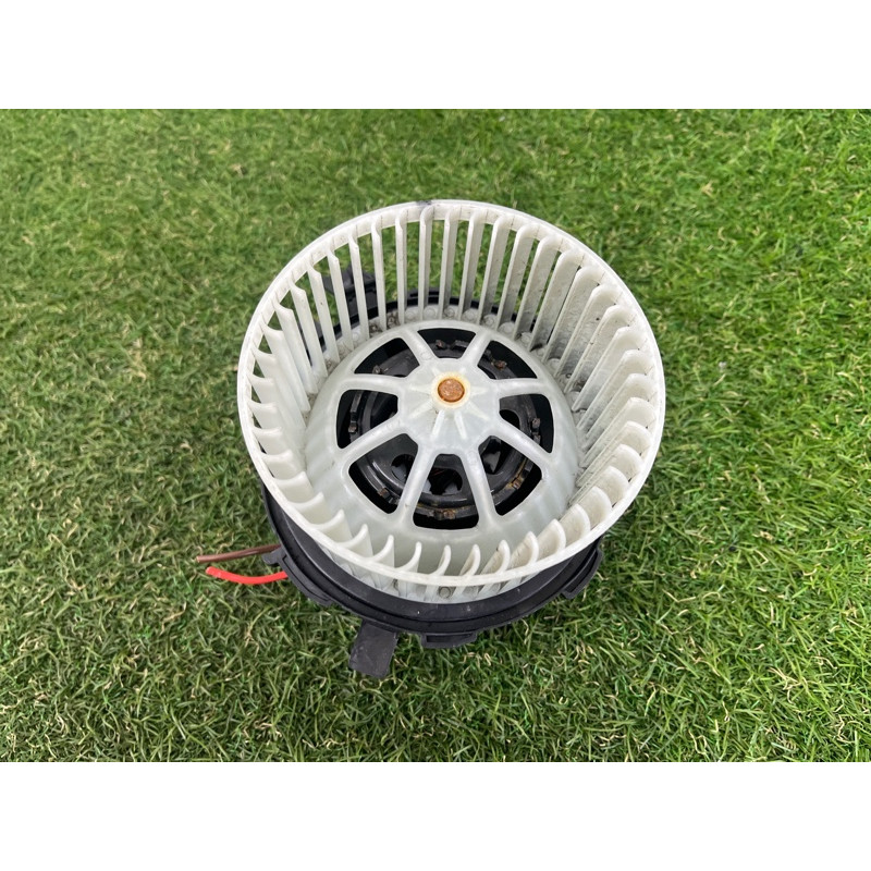 Мотор пічки (обігрів та кондиціювання) AUDI Q5 8R 2012 3.2 CALB 8K1820021C