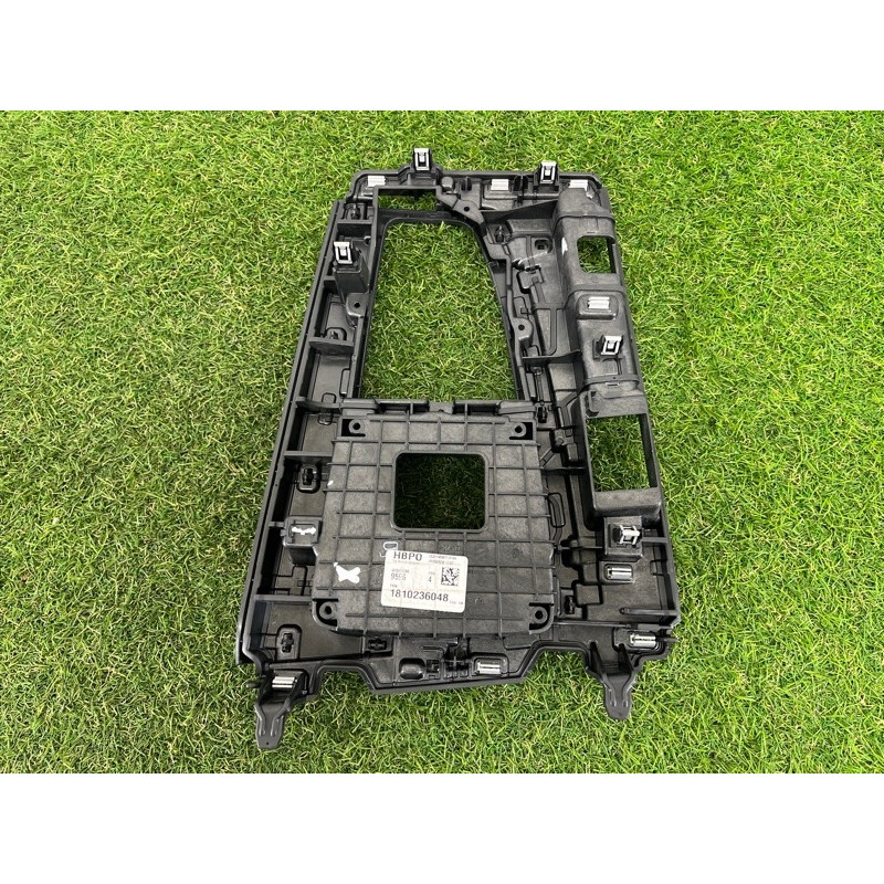 Накладка центральной консоли (салон) AUDI SQ5 FY 2018 3.0 CWGD 80B864241C6PS