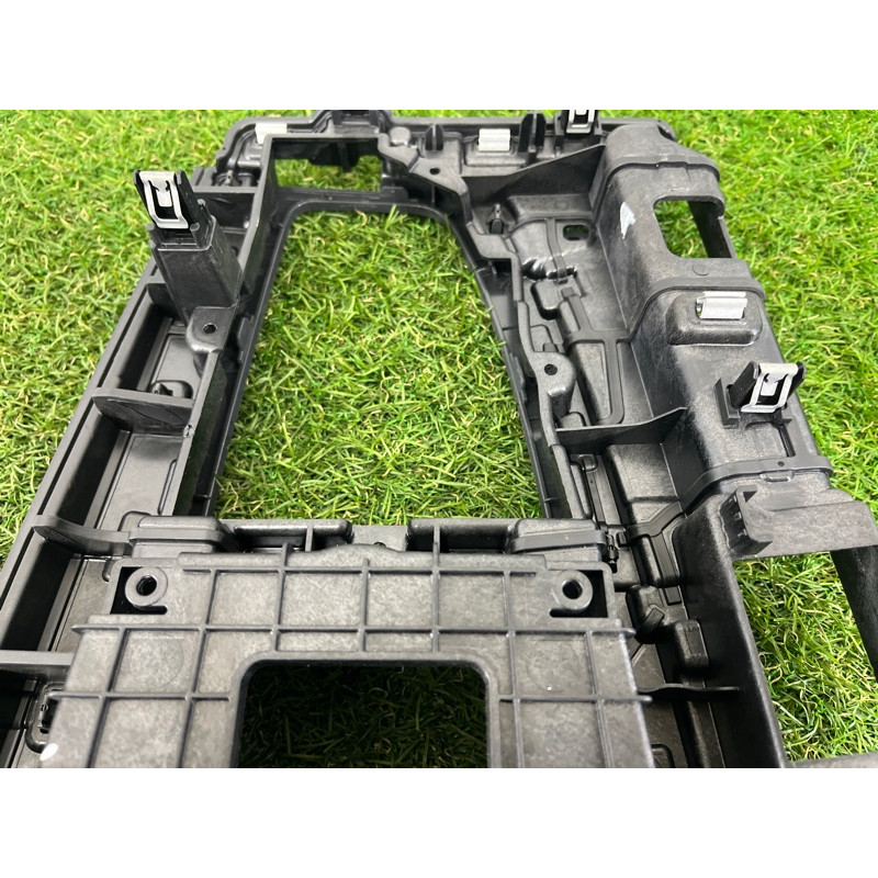 Накладка центральной консоли (салон) AUDI SQ5 FY 2018 3.0 CWGD 80B864241C6PS