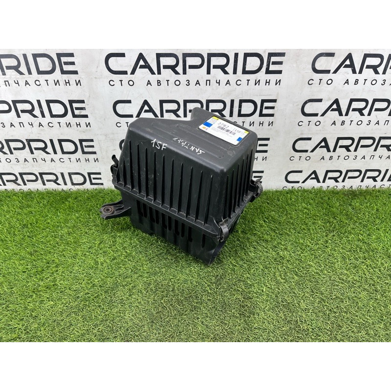 Корпус воздушного фильтра (впускная система) Hyundai Santa Fe CM 2009 2.2 CRDI 281122B200