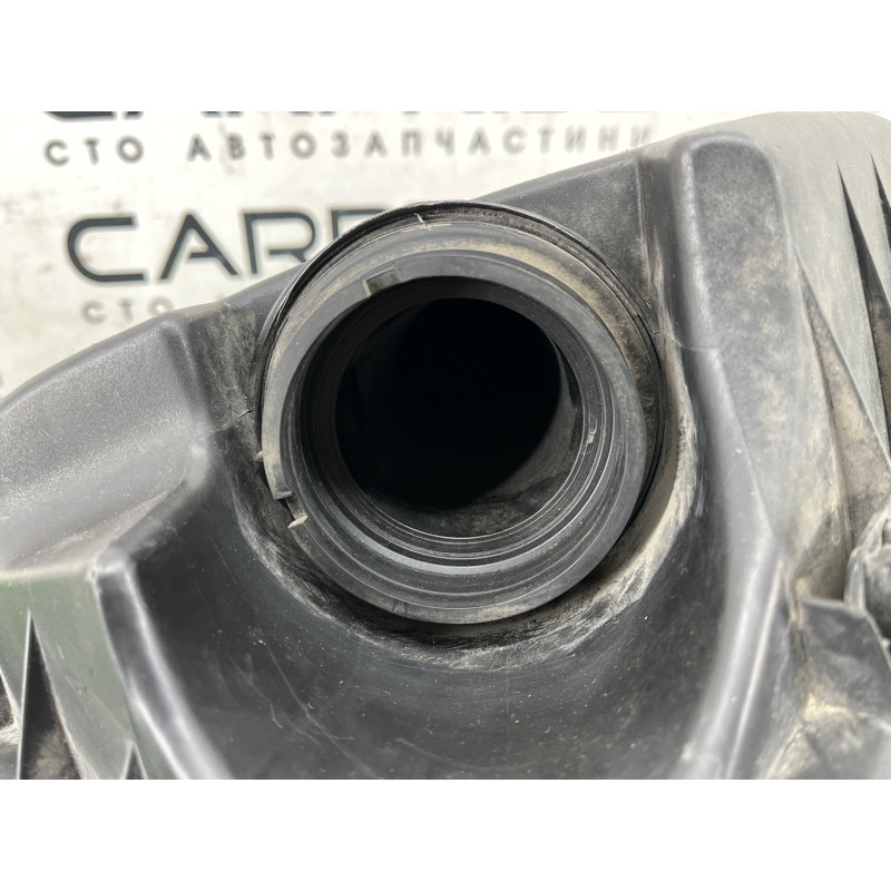 Корпус воздушного фильтра (впускная система) Opel SIGNUM 1 2006 2.2 YH 9177264