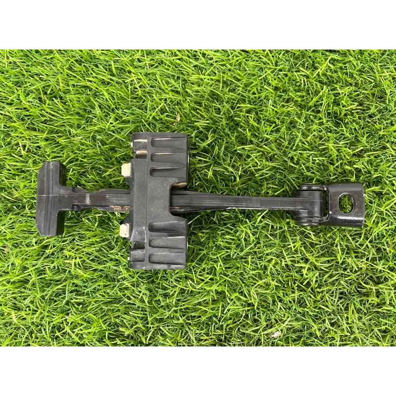 Обмежувач дверей (кузов і елементи) BMW 3-series F30 2014 N20B20 51227311340