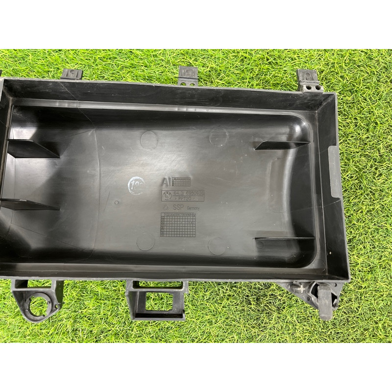 Корпус воздушного фильтра (впускная система) BMW 5-series E60 2005 N52B25 64316950936