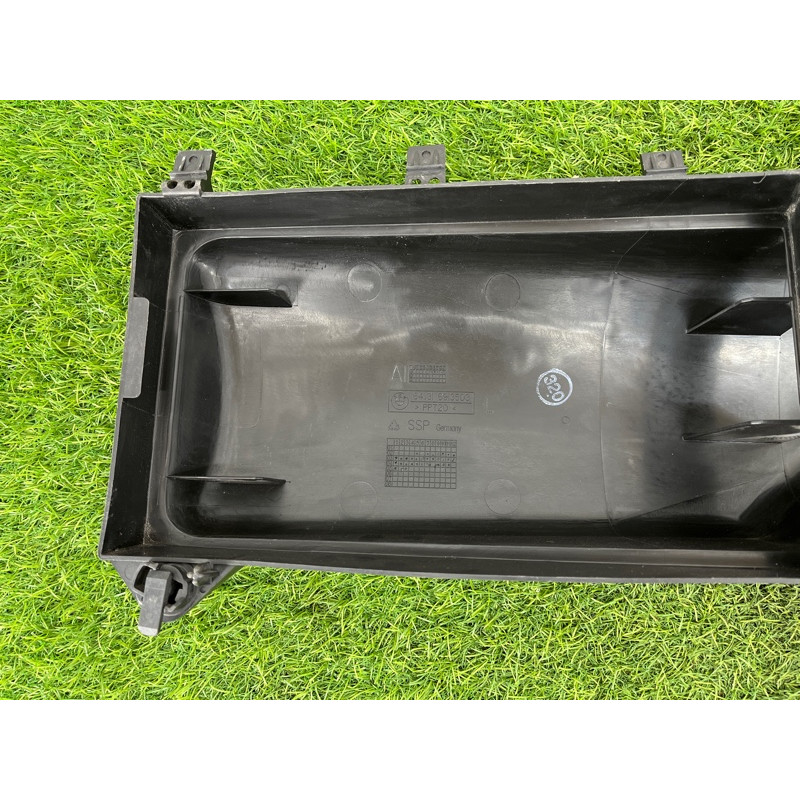 Корпус воздушного фильтра (впускная система) BMW 5-series E60 2005 N52B25 64316913503