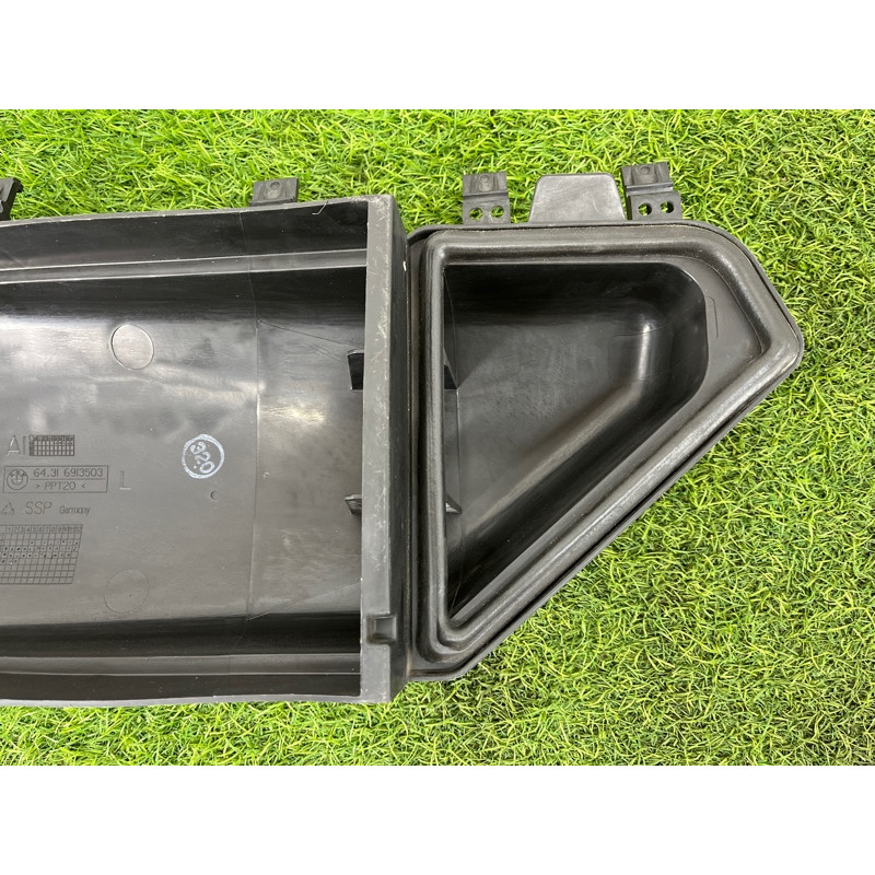 Корпус воздушного фильтра (впускная система) BMW 5-series E60 2005 N52B25 64316913503