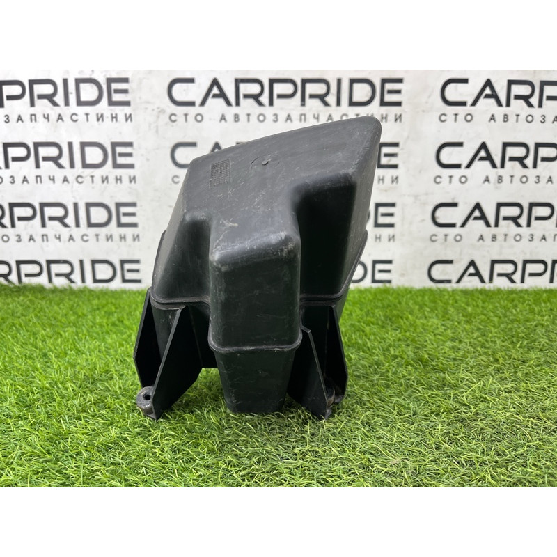 Корпус воздушного фильтра (впускная система) LAND ROVER FREELANDER L314 1999 1.8B