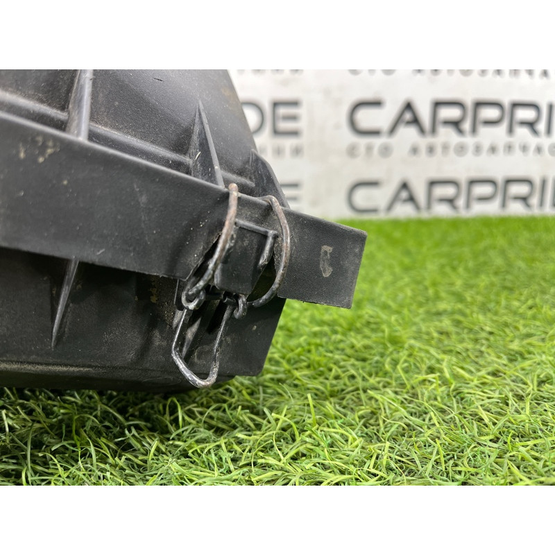 Корпус воздушного фильтра (впускная система) BMW 5-series E34 13712242304