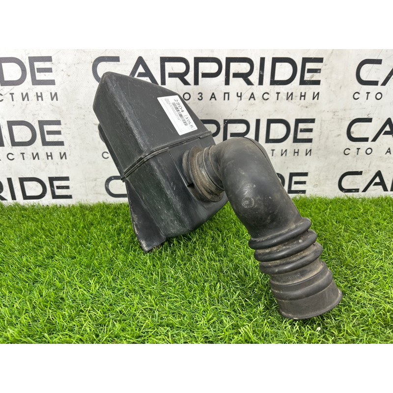 Корпус воздушного фильтра (впускная система) Land Rover Freelander L314 1.8B