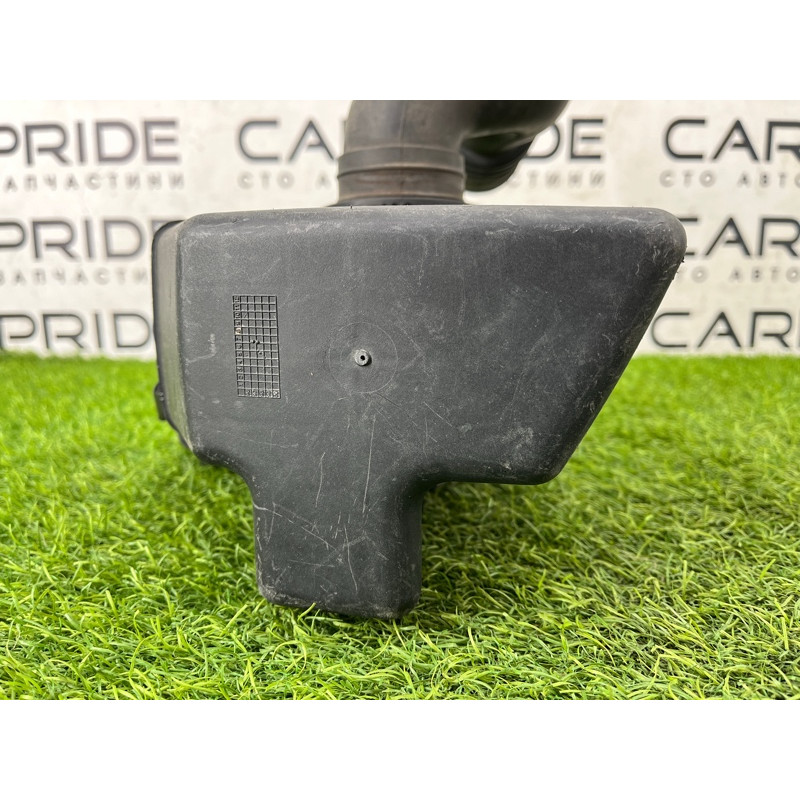 Корпус воздушного фильтра (впускная система) Land Rover Freelander L314 1.8B