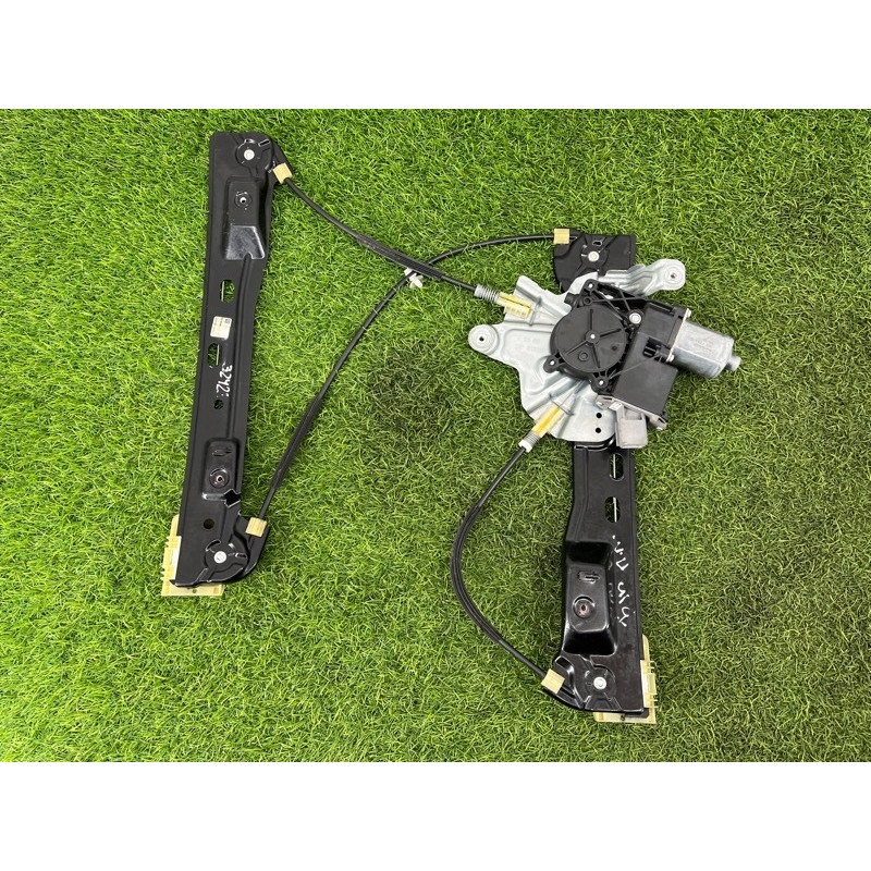 Механизм стеклоподъемника с мотором (кузов и элементы) Opel Insignia A 2009 2.0 DTH 965872102