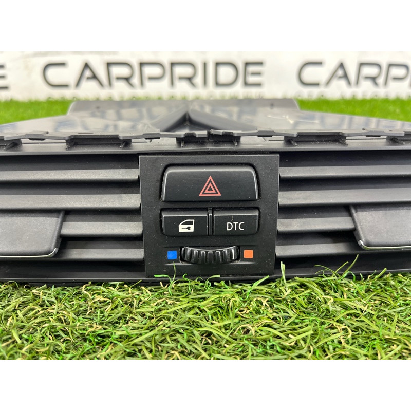 Центральний дефлектор салону (салон) BMW 3-series E93 2008 3.0 N54 64229130463