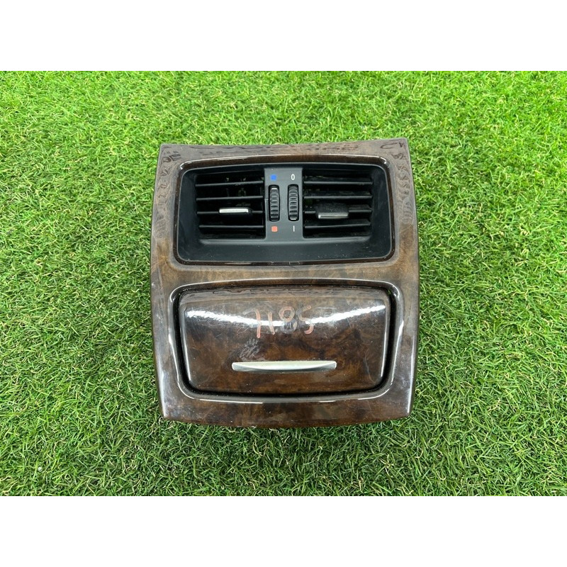 Декоративная накладка центральной консоли (салон) BMW 3-series E93 2008 3.0 N54 51166960678