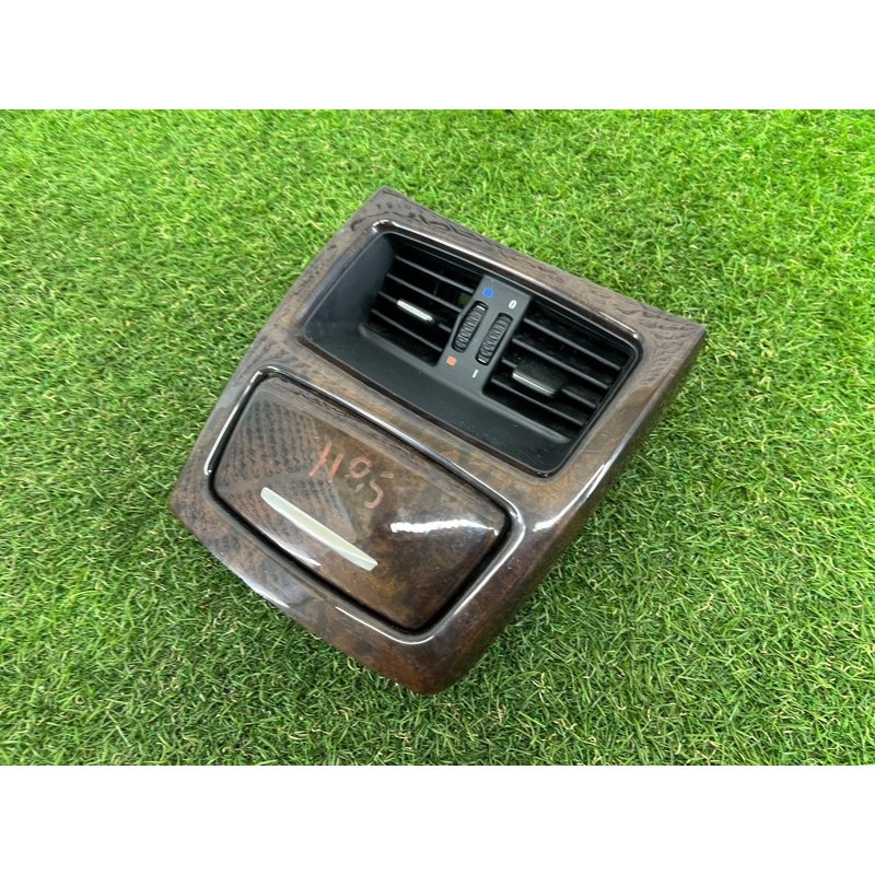 Декоративная накладка центральной консоли (салон) BMW 3-series E93 2008 3.0 N54 51166960678