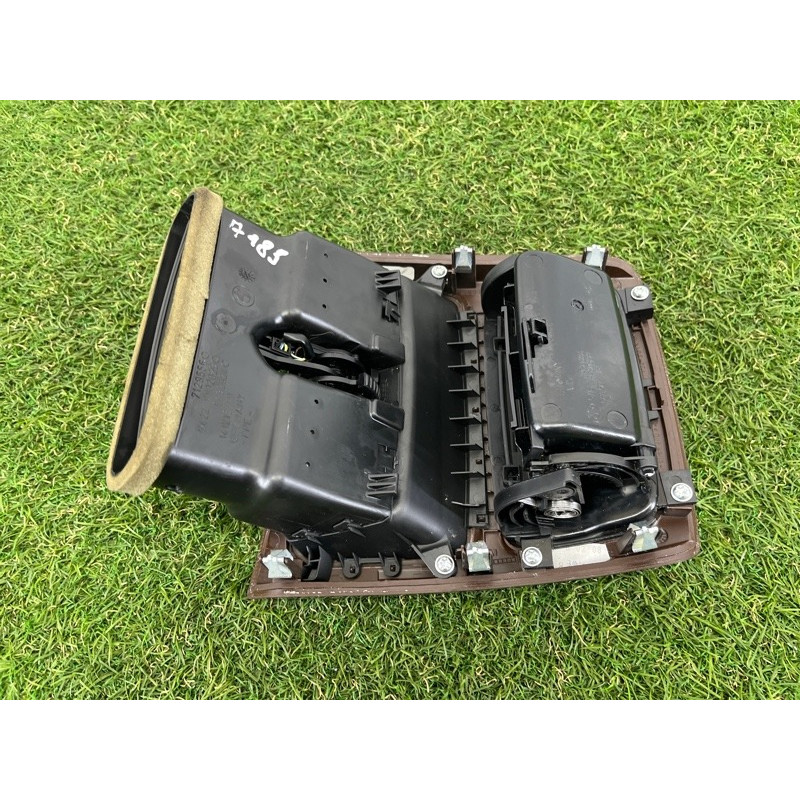 Декоративная накладка центральной консоли (салон) BMW 3-series E93 2008 3.0 N54 51166960678