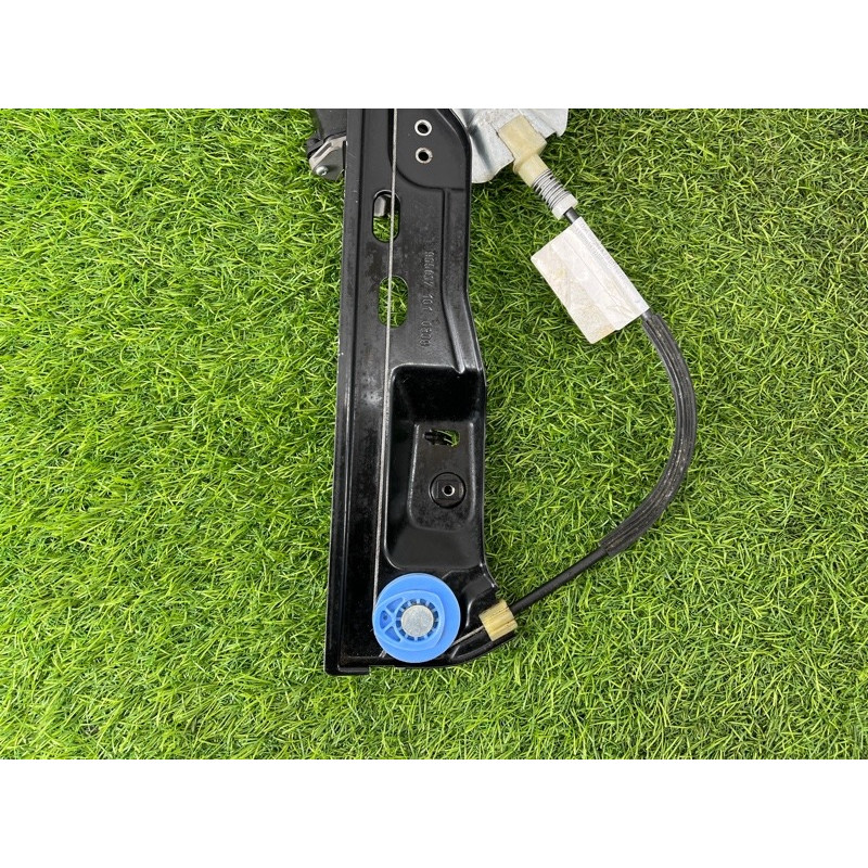 Механизм стеклоподъемника с мотором (кузов и элементы) Opel Insignia A 2010 2.0 DTH 965872102