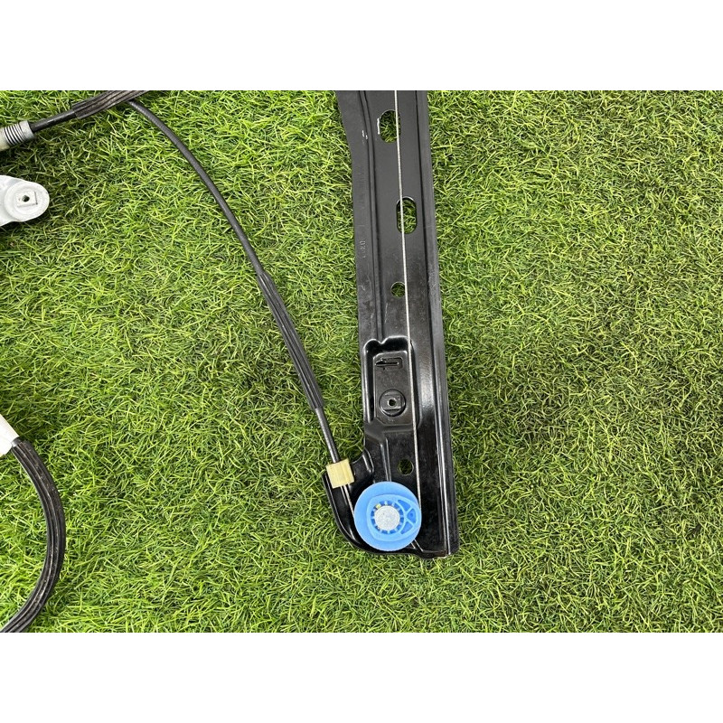 Механизм стеклоподъемника с мотором (кузов и элементы) Opel Insignia A 2010 2.0 DTH 965872102